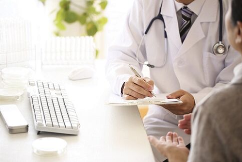 visiting a doctor to treat parasites in the body